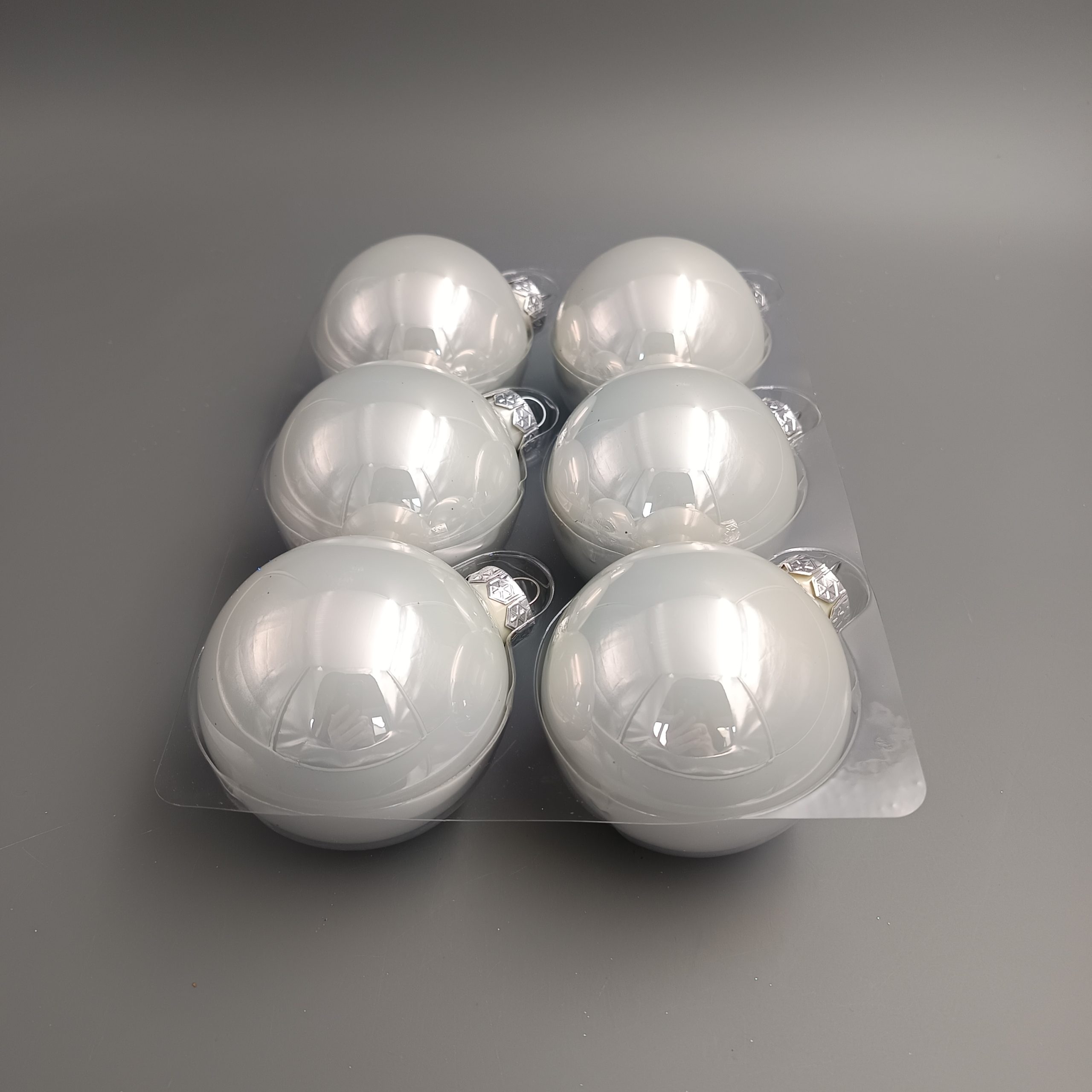 Gömb alakú üvegdísz