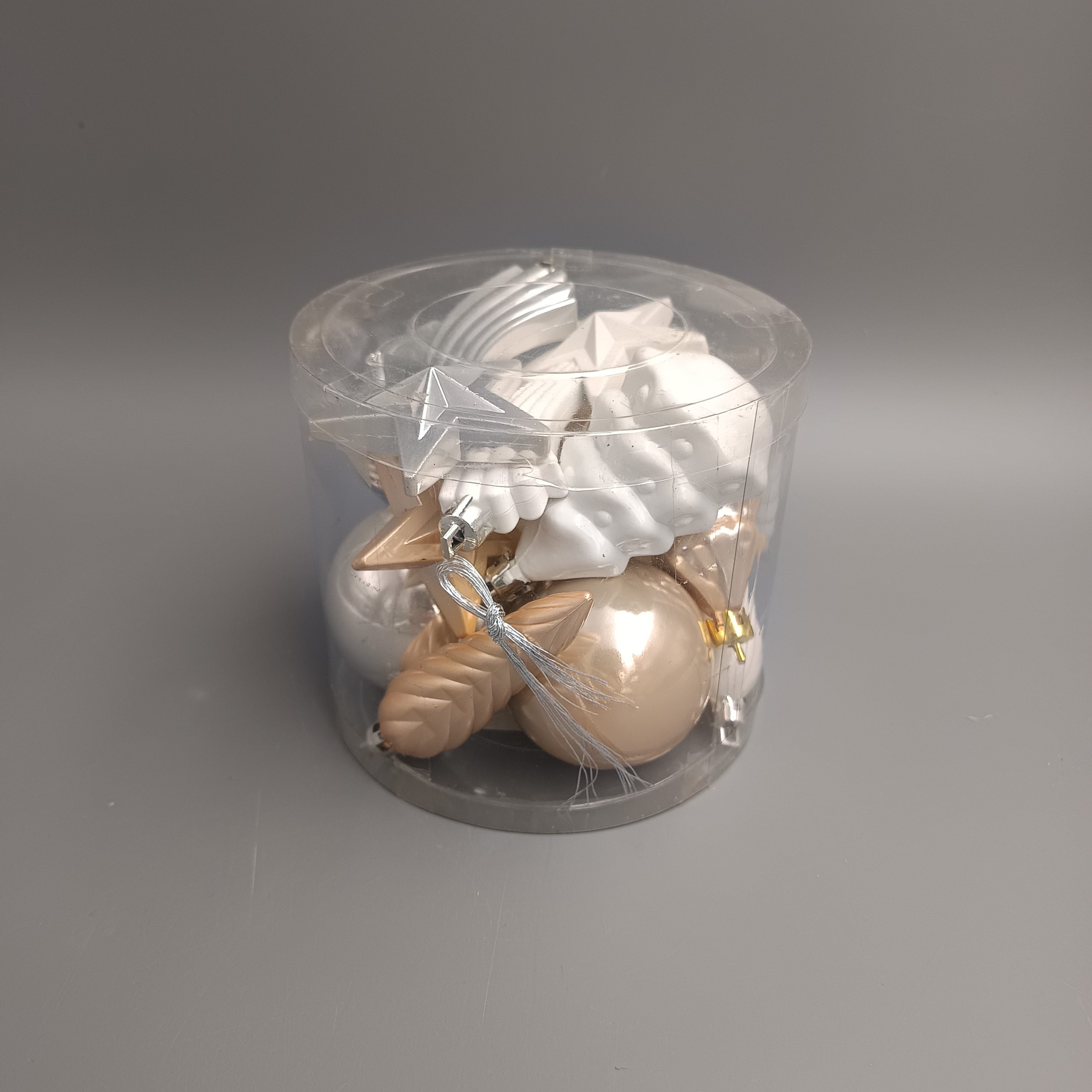 Műanyag vegyes dísz