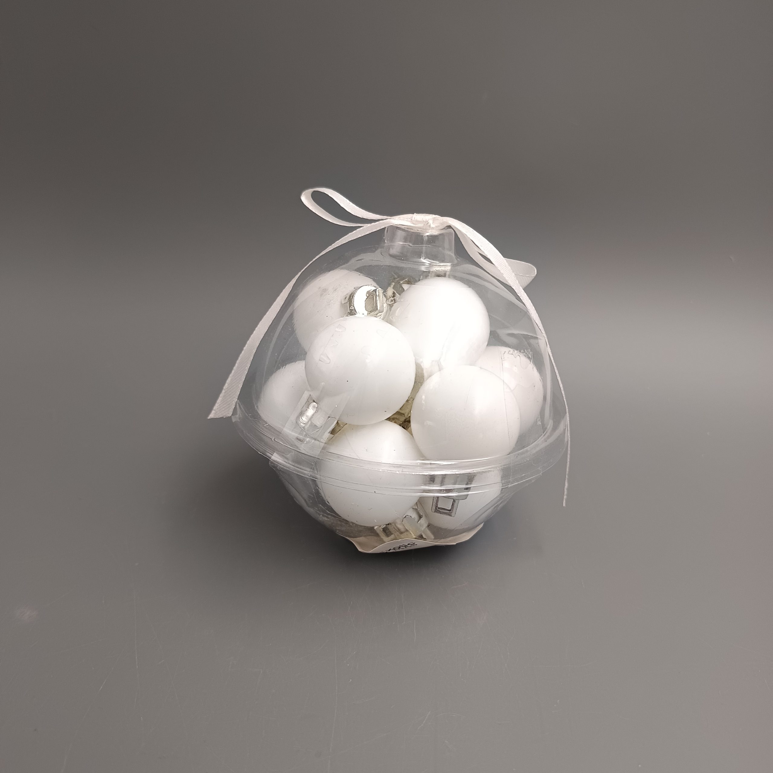 Karácsonyfadísz gömb