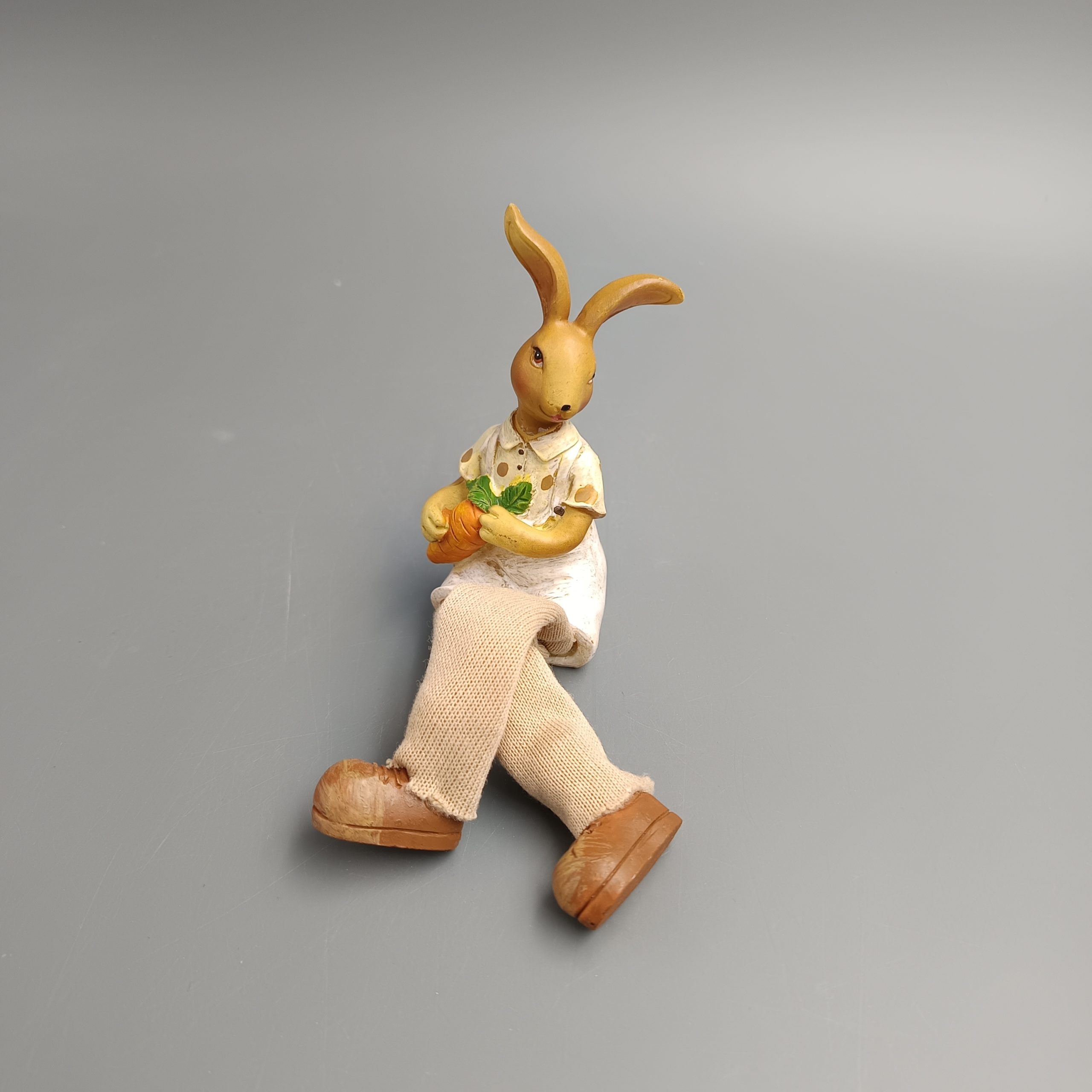 Lógólábú nyúl