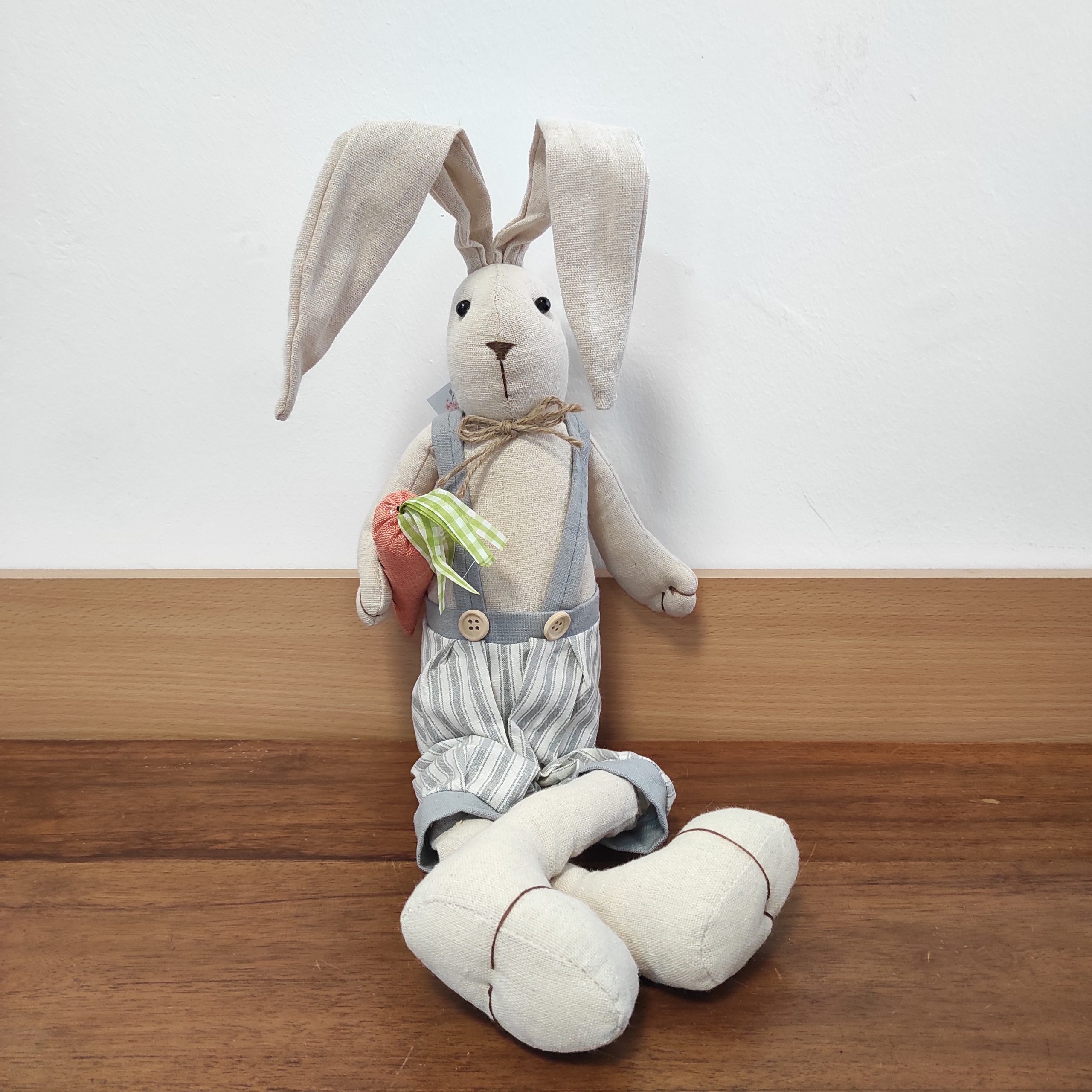 Nyuszi fiú répával