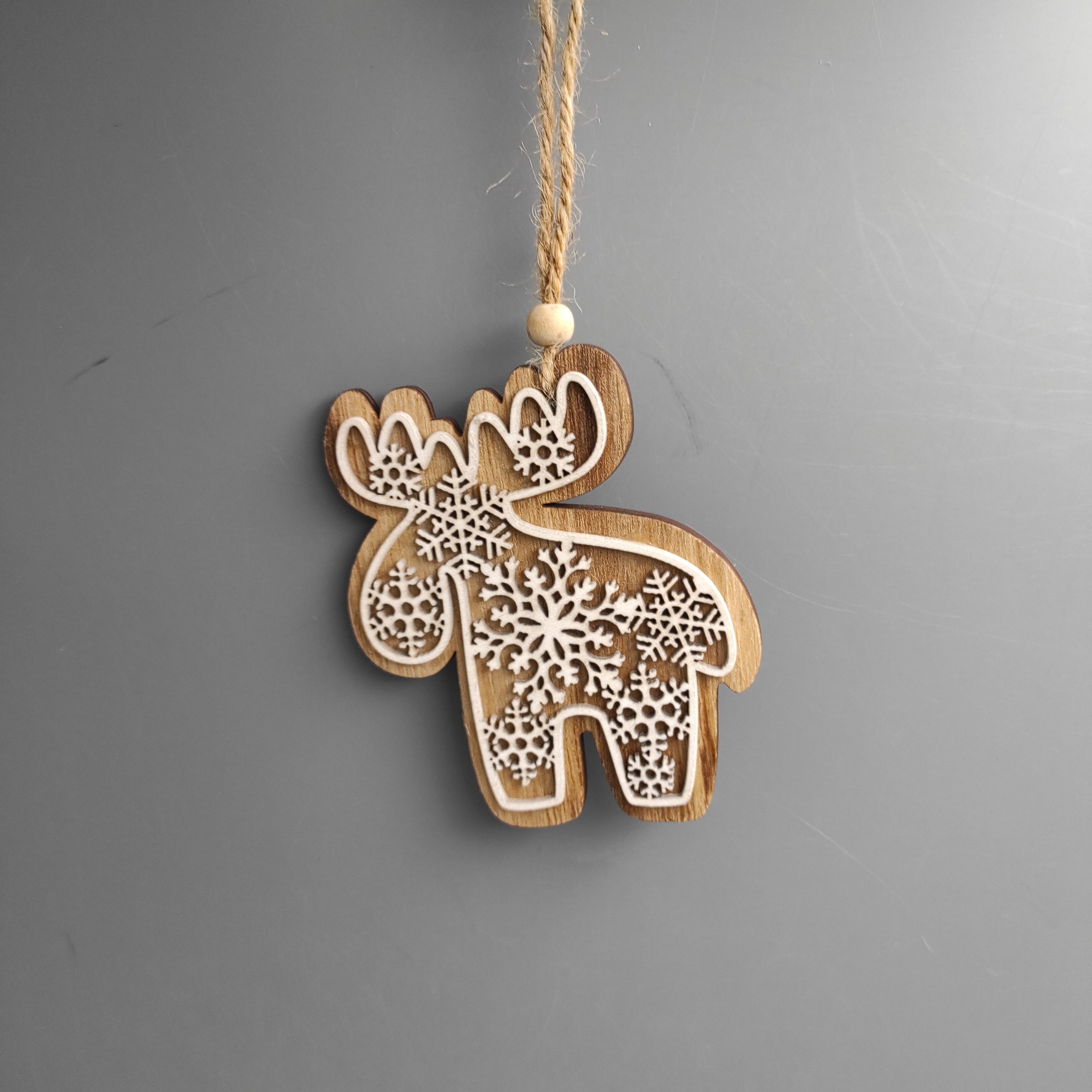 Rénszarvas ajtódísz fából