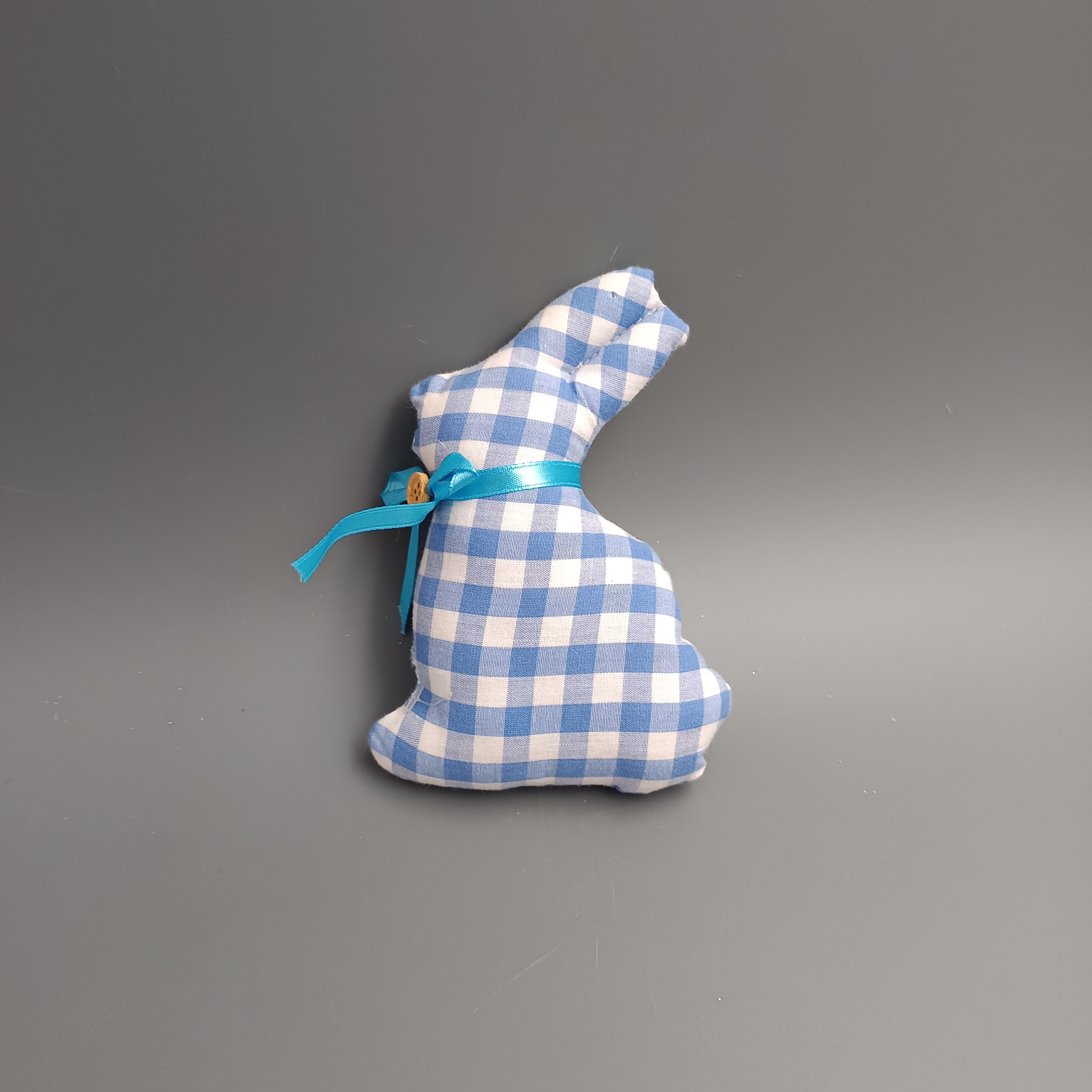 Textil nyúl kockás