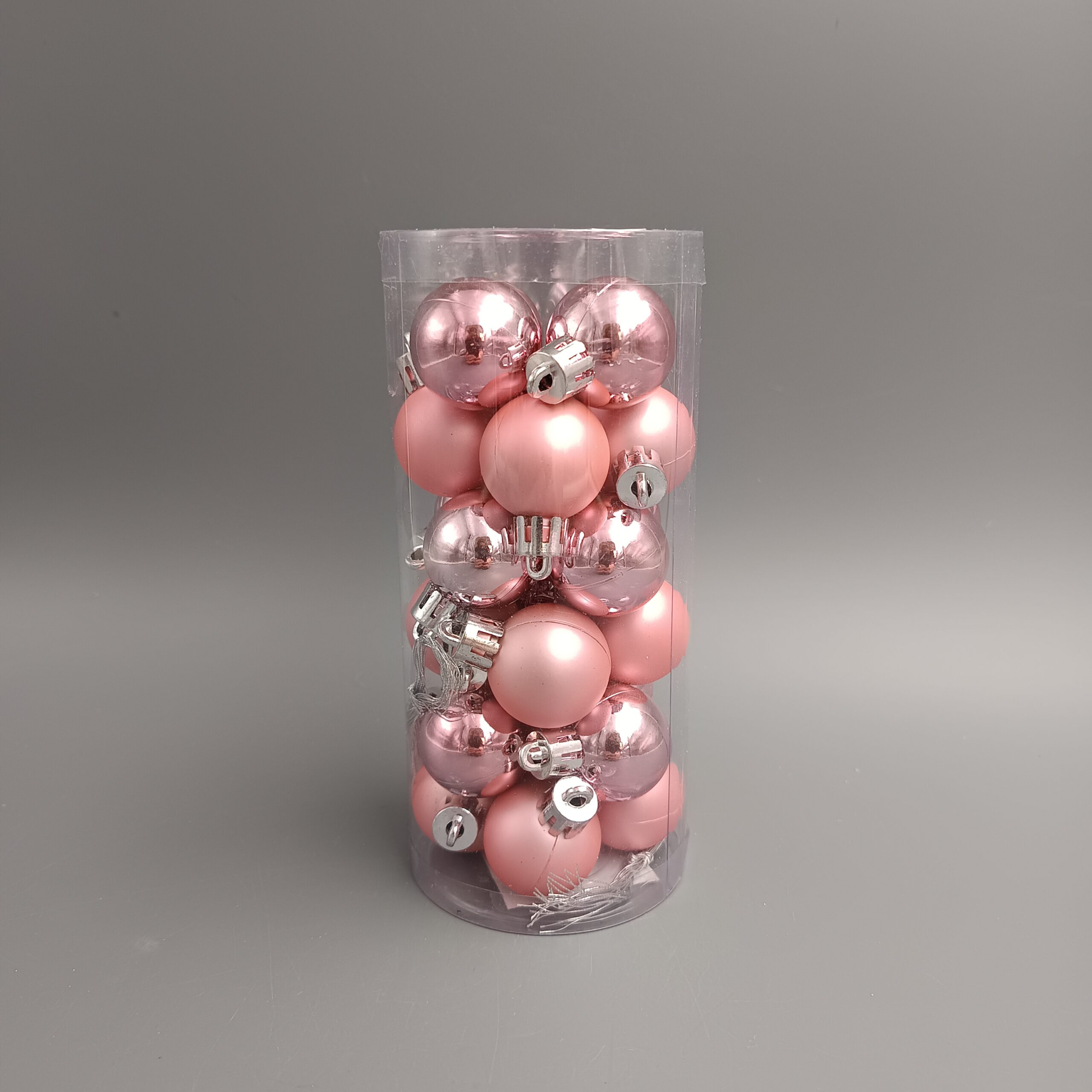 Vegyes gömbszett műanyagból